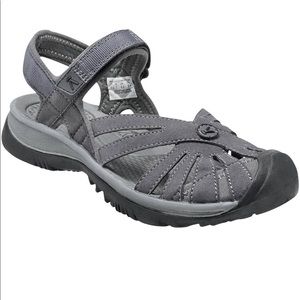 Keen Women’s Rose Sandal 7 Magnet/Gargoyle